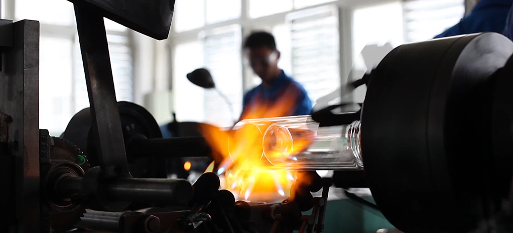 企业宣传视频创造的营销推广使用价值(图1) taptap点点绝地大逃杀视频制作