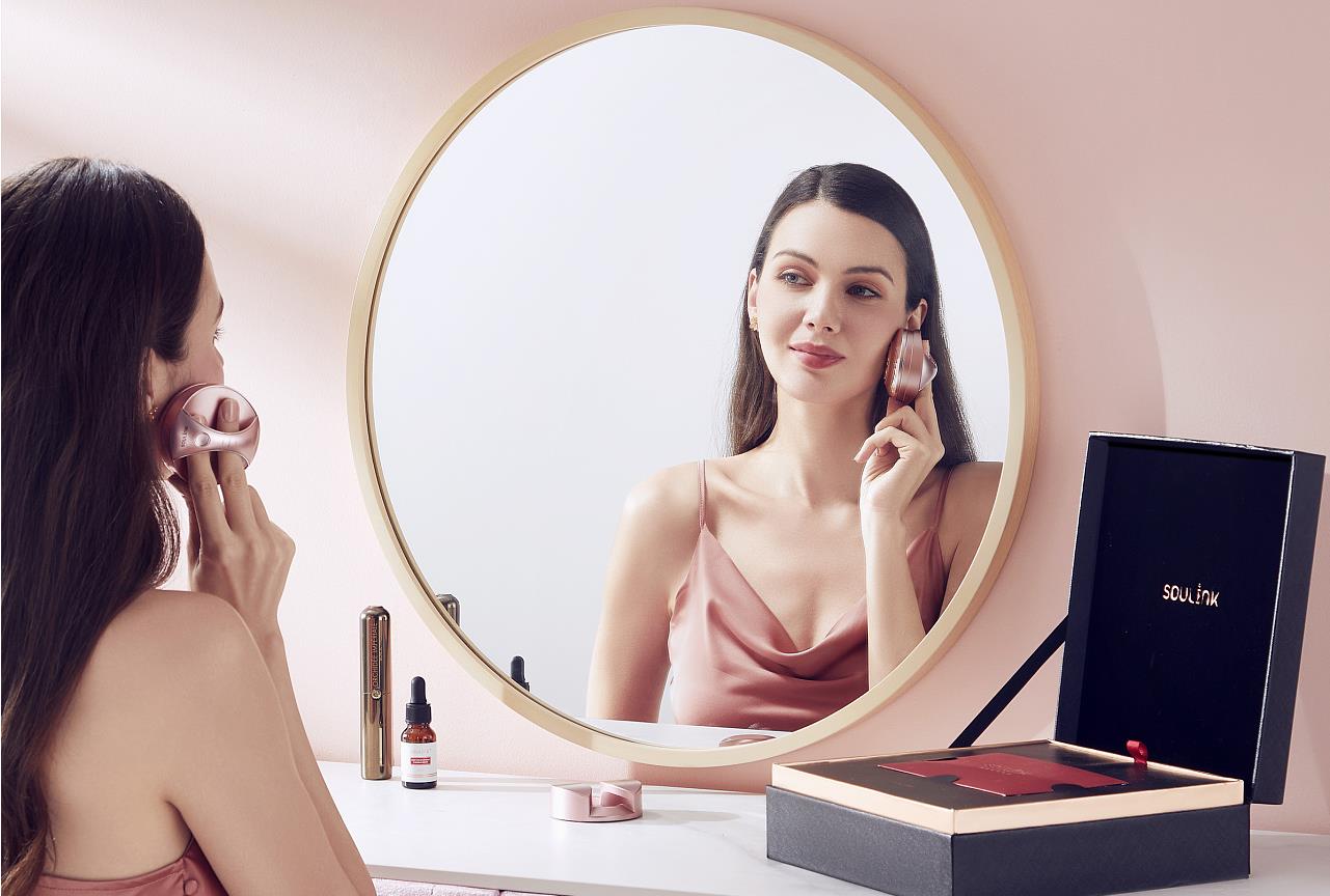 TVC广告宣传和企业宣传的区别(图1) tvc广告片拍摄效果演示图